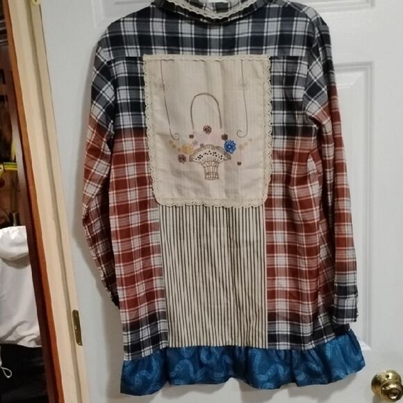 Red and Blue Long Sleeve Button Down Shirt with Notched Collar - Picture 6 of 7